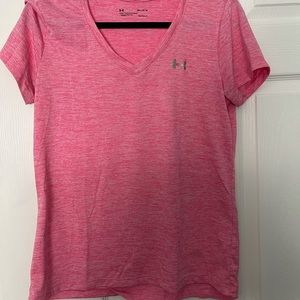 Under Armor tee